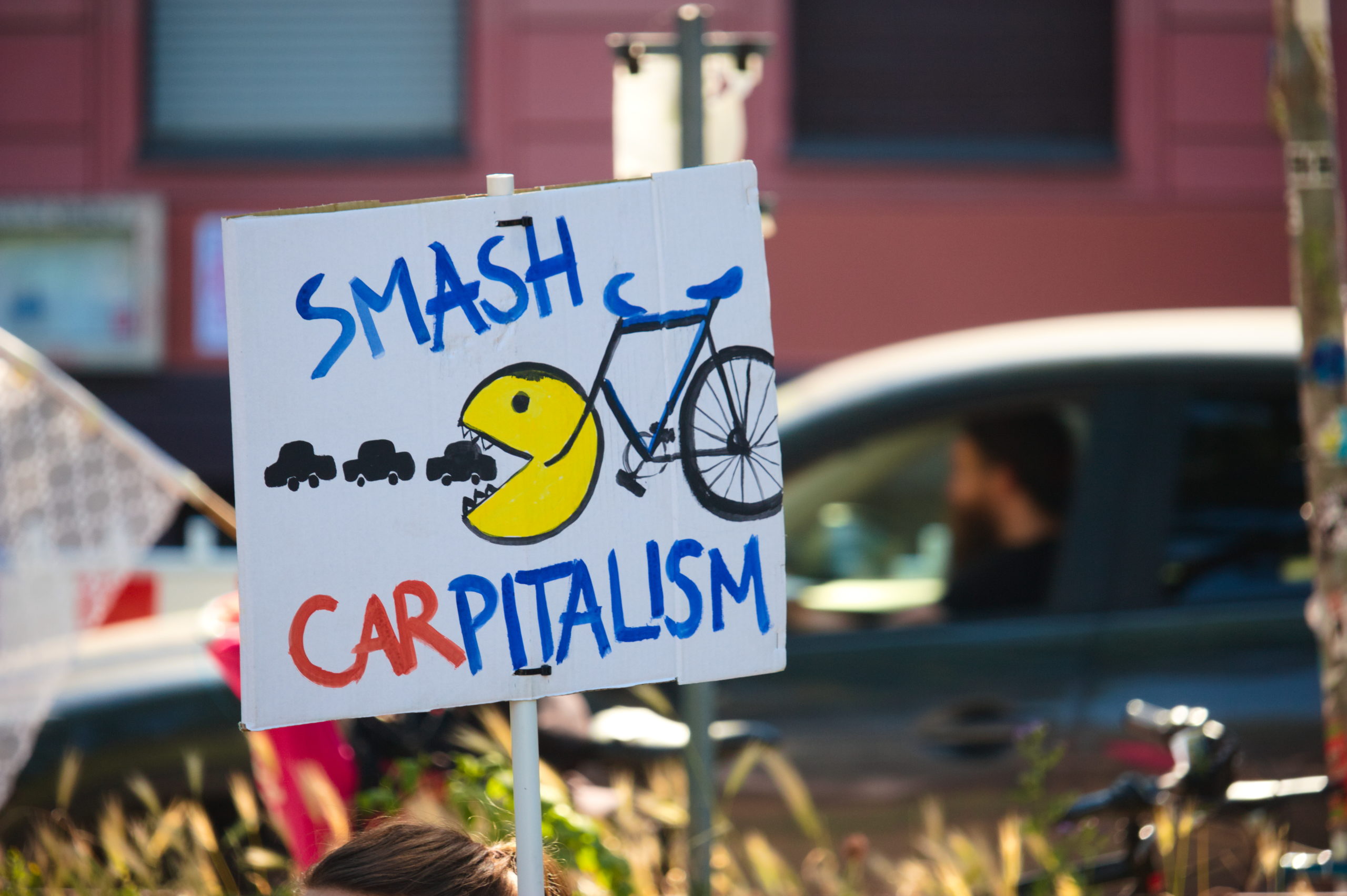 Demoschild: Smash Carpitalism